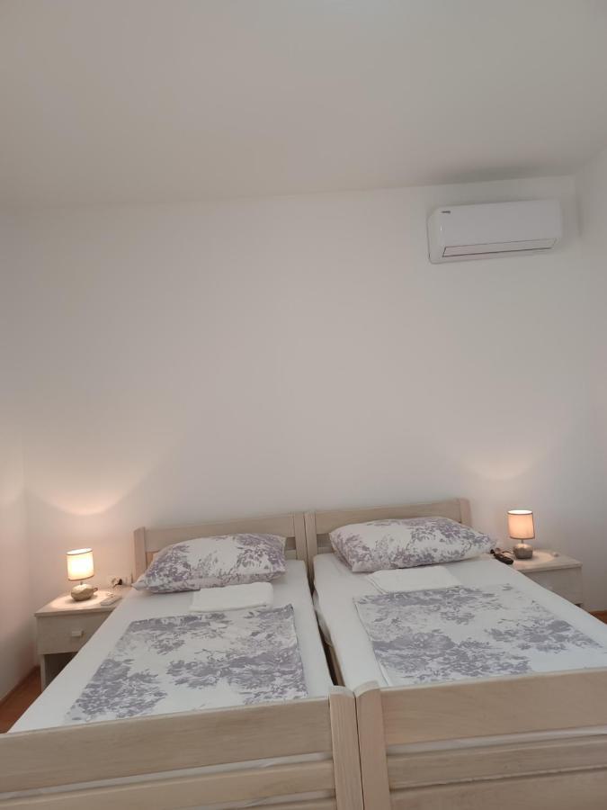Apartment Mira トロギール エクステリア 写真